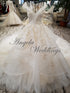 2018 Delicate Lace Wedding Dresses with Cap Sleeves Beaded