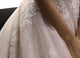 2019 Off The Shoulder Wedding Dresses Lace Appliques Fashion A-line Tulle Bridal Gowns