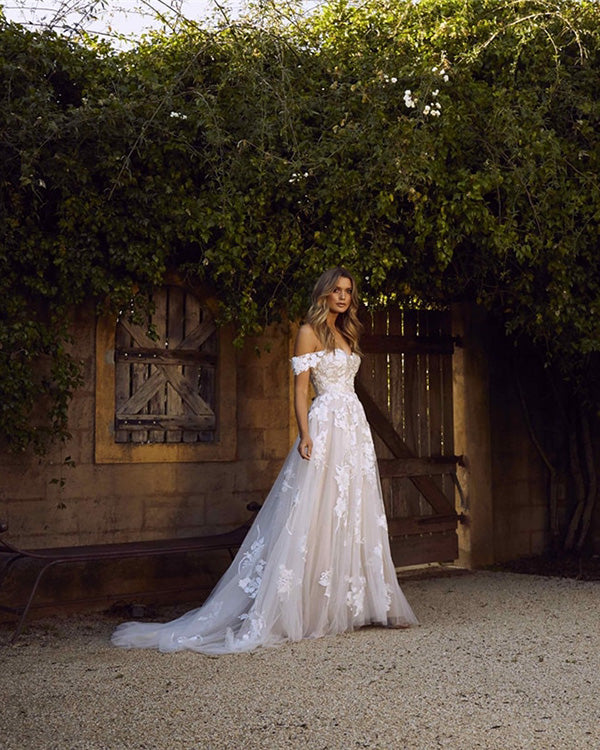 A-line Beach Lace Vintage Off-the-Shoulder Wedding Dresses, Bridal Gowns  WD109