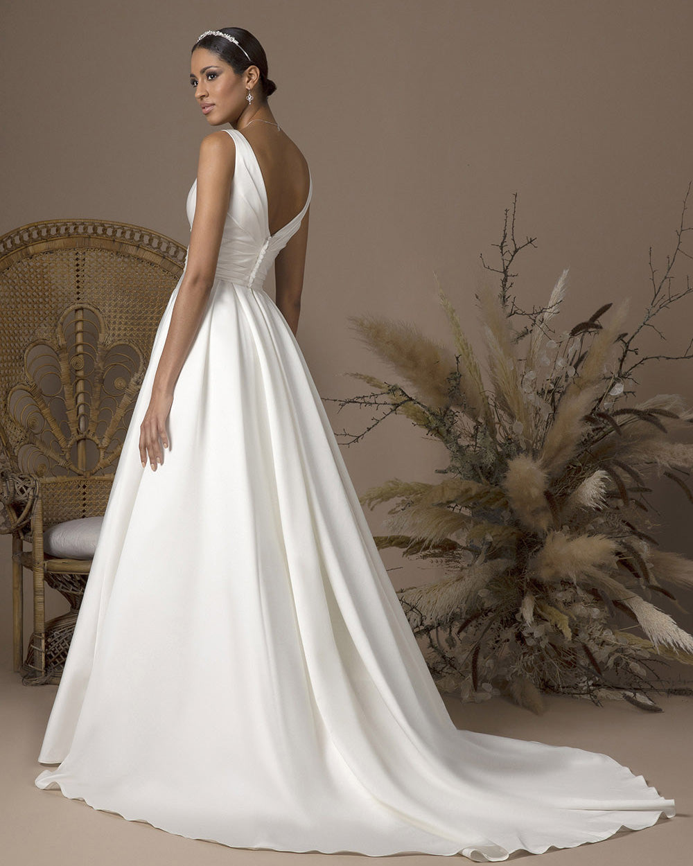 Elegant Satin Wedding Dresses V-Neckline A-Line Bridal Wedding Gowns Open Back Elegant Satin Wedding Dresses V-Neckline A-Line Bridal Wedding Gowns Open Back