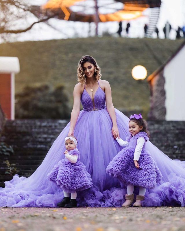 Purple Tulle Wedding Dresses Ball Gown Spaghetti Straps V-Neck Beaded –  angelaweddings