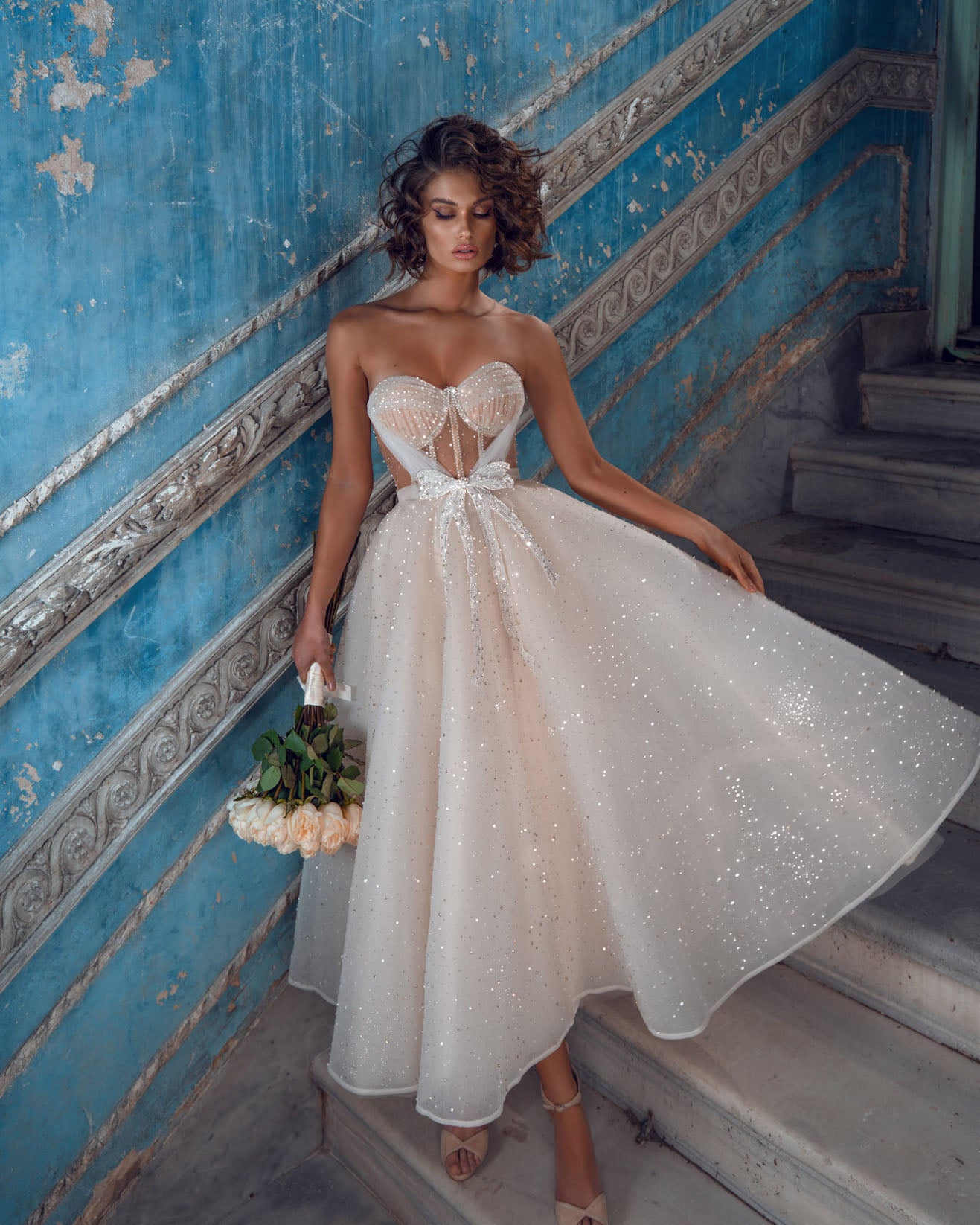 Vintage Tulle Wedding Dress Beaded Sequins Tea Length A-line Beach Wedding Gowns Sweetheart Vintage Tulle Wedding Dress Beaded Sequins Tea Length A-line Beach Wedding Gowns Sweetheart