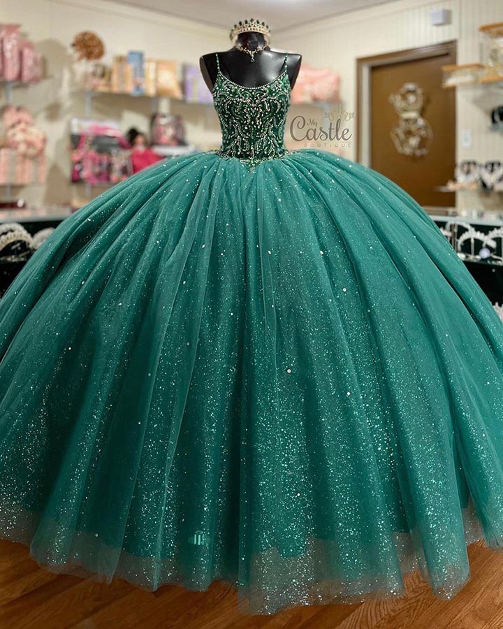 Emerald Green Quinceanera Dress Sequined Sparkly Tulle Ball Gowns Sweet 16 vestidos de quinceaera AW2207201 Emerald Green Quinceanera Dress Sequined Sparkly Tulle Ball Gowns Sweet 16 vestidos de quinceaera AW2207201