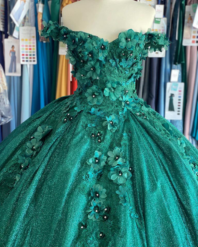 Sparkly Emerald Green Lace Floral Quinceanera Dresses Sequined Sweet 16 Dress Ball Gown Real Photos Sparkly Emerald Green Lace Floral Quinceanera Dresses Sequined Sweet 16 Dress Ball Gown Real Photos