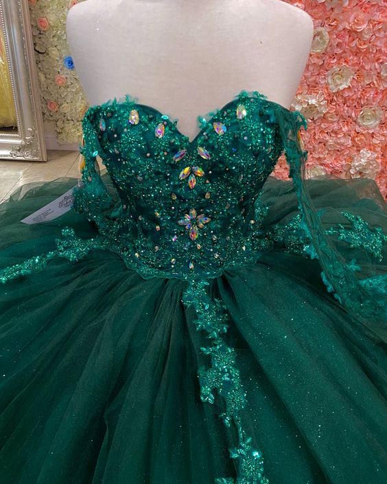 Emerald Green Tulle Quinceanera Dresses Beaded Sequins Sweet 16 Puffy Tulle Ball Gown Vestidos de Quinceaera Emerald Green Tulle Quinceanera Dresses Beaded Sequins Sweet 16 Puffy Tulle Ball Gown Vestidos de Quinceaera