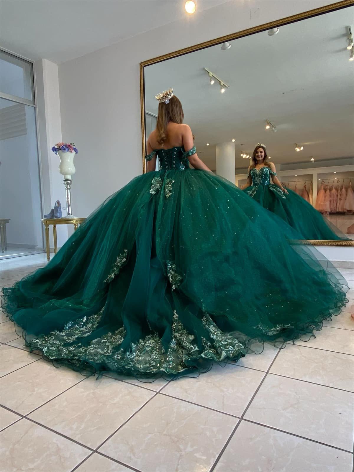 New Emerald Green Quinceanera Dresses Sequined Off The Shoulder Sweet 16 Puffy Tulle Ball Gown vestidos de quinceaera New Emerald Green Quinceanera Dresses Sequined Off The Shoulder Sweet 16 Puffy Tulle Ball Gown vestidos de quinceaera
