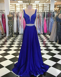 Royal Blue Two Piece Prom Dresses with V Neckline 2018 Sexy Prom Gowns with Beadings