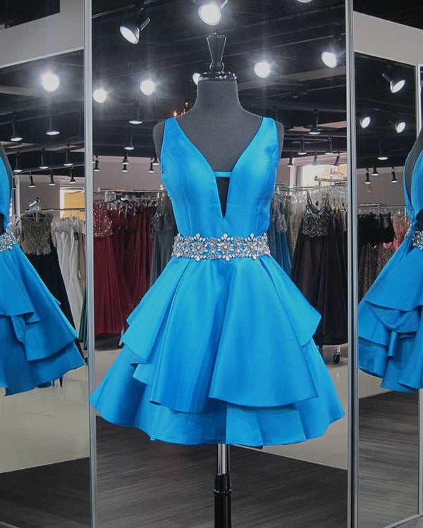 Blue V-Neck Short Homecoming Dresses with Beadings 2018 Satin Prom Par angelaweddings Blue V-Neck Short Homecoming Dresses with Beadings 2018 Satin Prom Par angelaweddings