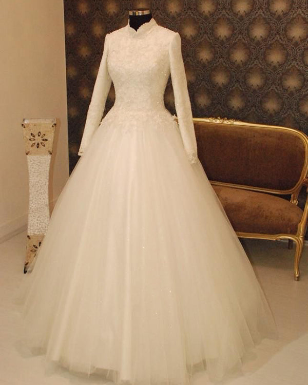 Modest 2018 Wedding Dresses Long Sleeve High Collar Lace Tulle Wedding Gown Dubai Saudi Arabia Style Modest 2018 Wedding Dresses Long Sleeve High Collar Lace Tulle Wedding Gown Dubai Saudi Arabia Style