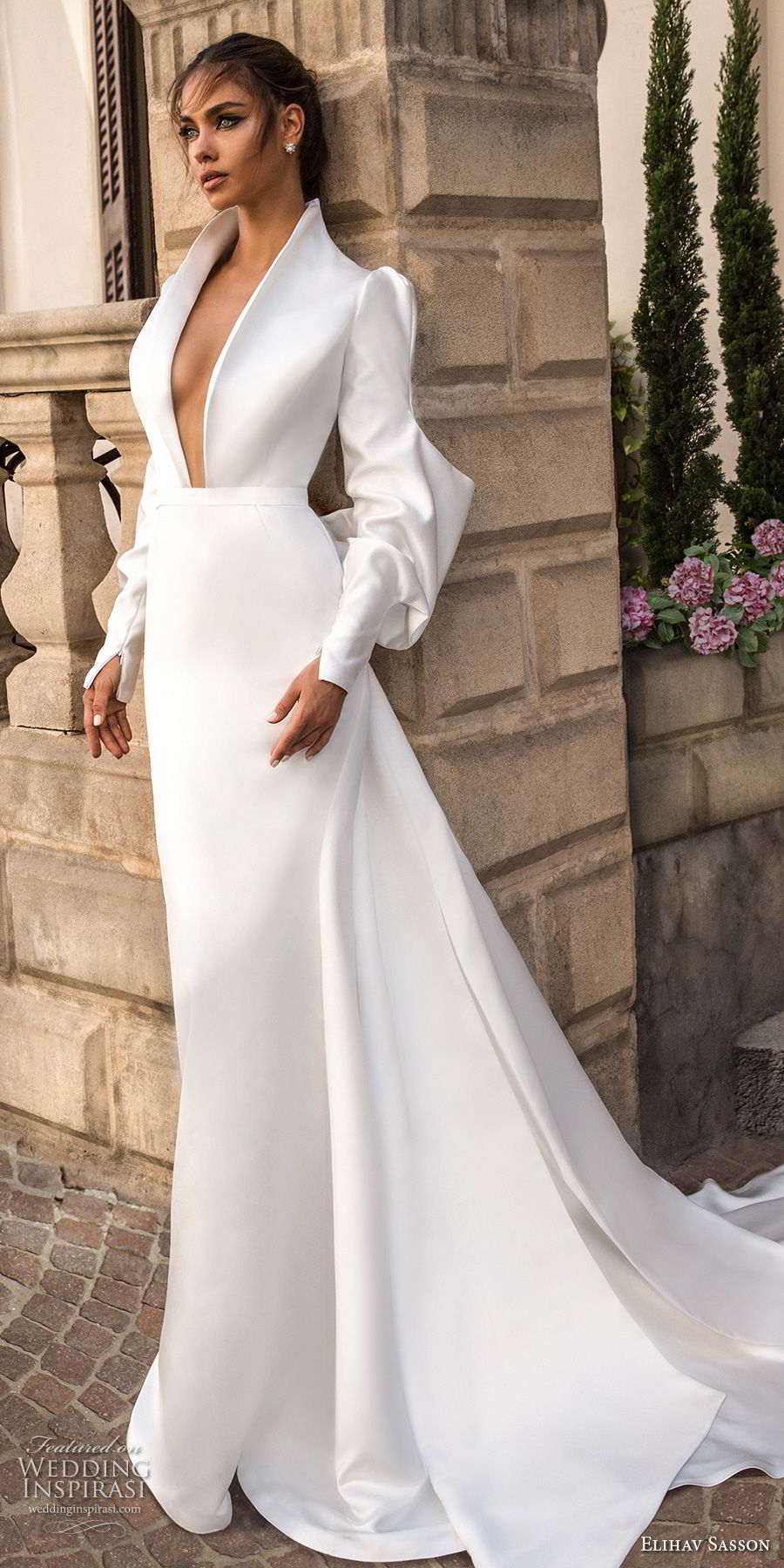 Delicate Satin Wedding Dresses with Full Sleeve Open Back Wedding Gowns with Big Bow Delicate Satin Wedding Dresses with Full Sleeve Open Back Wedding Gowns with Big Bow
