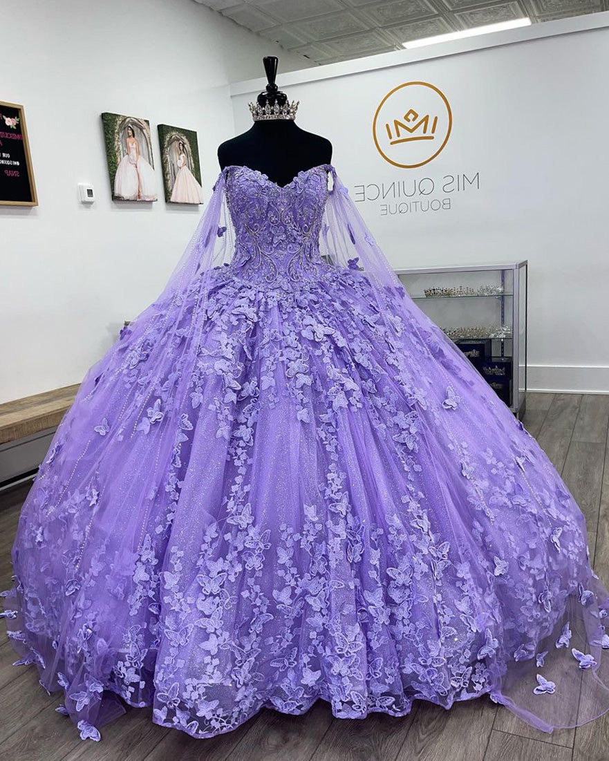 Beautiful Purple Quinceanera Dresses Sequined 3D Butterfly Appliques Puffy Ball Gown with Cape vestidos de quinceaera Beautiful Purple Quinceanera Dresses Sequined 3D Butterfly Appliques Puffy Ball Gown with Cape vestidos de quinceaera