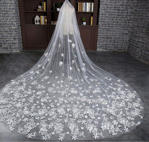 Tulle Wedding Veils with Lace Flowers 3 meters Cathedral Train